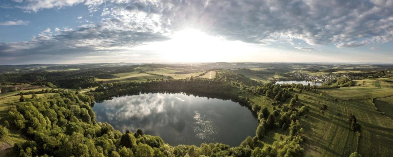Altes Schreiner Haus In Der Vulkaneifel Brockscheid Kültér fotó